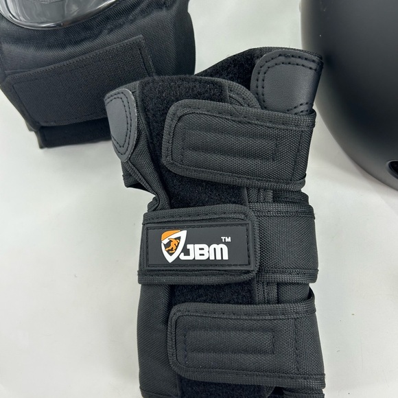 JBM Kids Black Skating Protective Safety Gear Set - Picture 5 of 10